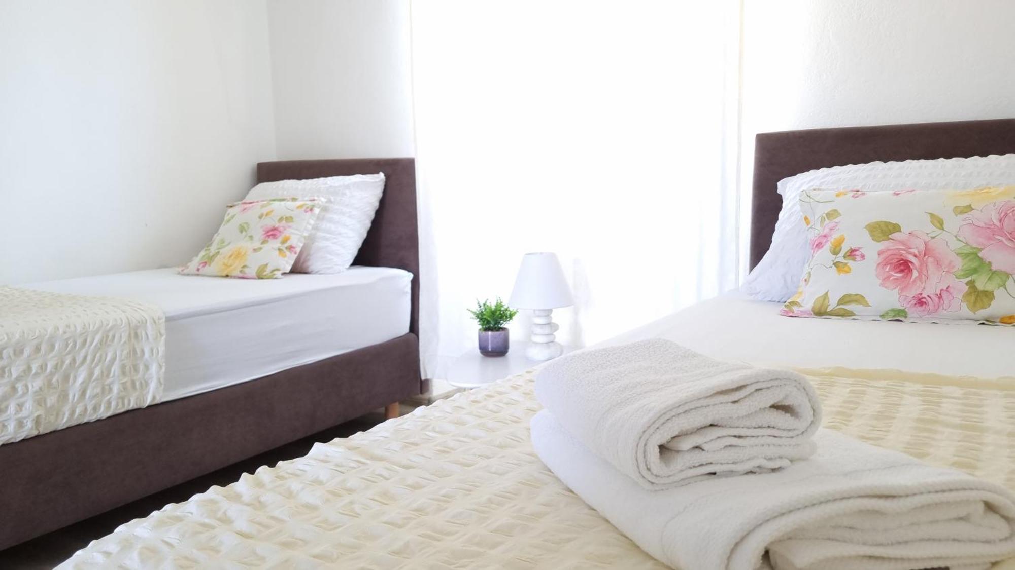 Apartments Skoljka Jezera Zewnętrze zdjęcie