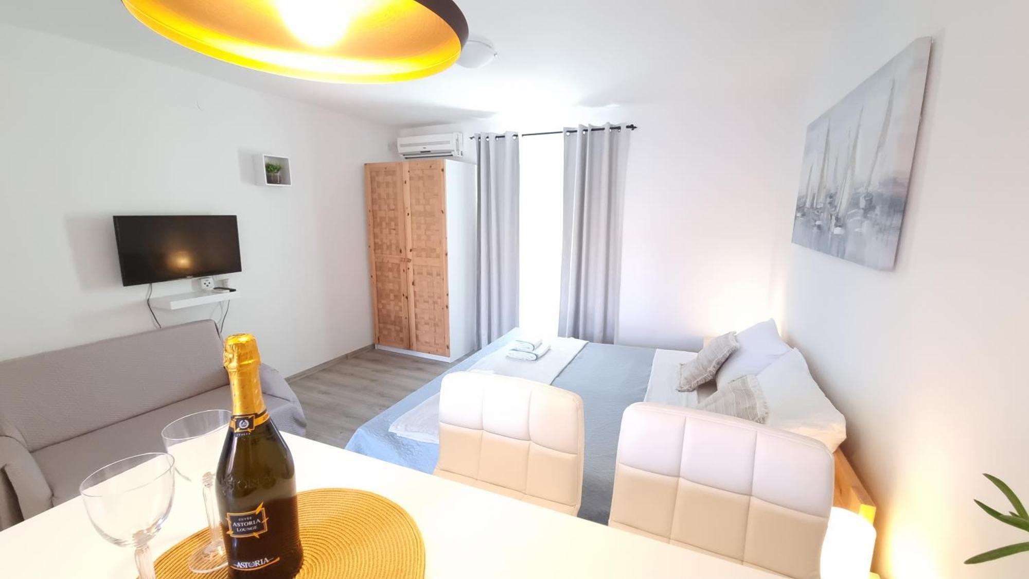 Apartments Skoljka Jezera Zewnętrze zdjęcie